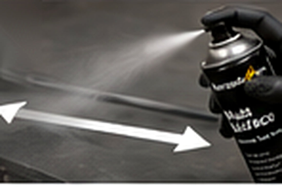 Building aerosol paint coverage with smooth overlapping spray passes